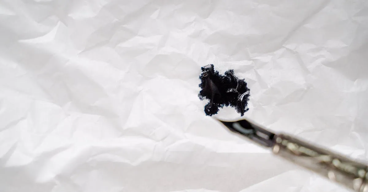 Sofa Mauk Barat Penuh Noda Tinta? Jangan Khawatir, Kami Punya Cairan Khususnya!