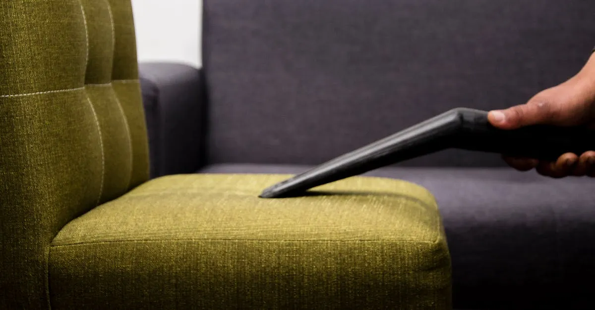 Artikel Blog: Warga Kronjo Wajib Tahu! Pentingnya Cuci Sofa Berkala untuk Kesehatan Paru-paru